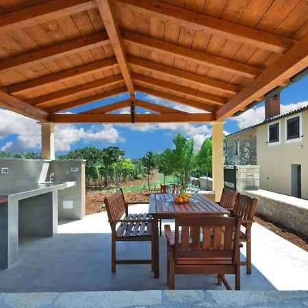 House Bruno 1735 Villa Galizana Exterior photo