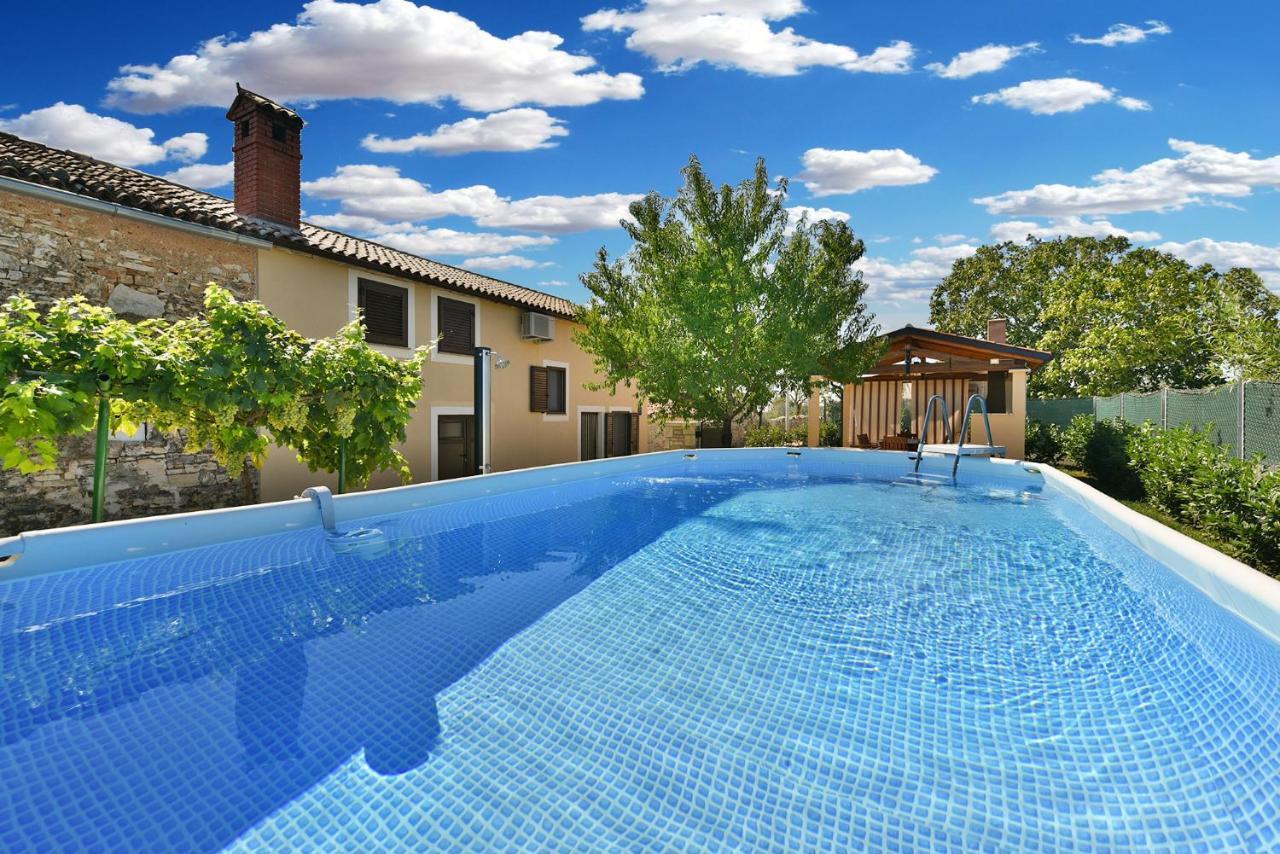 House Bruno 1735 Galizana